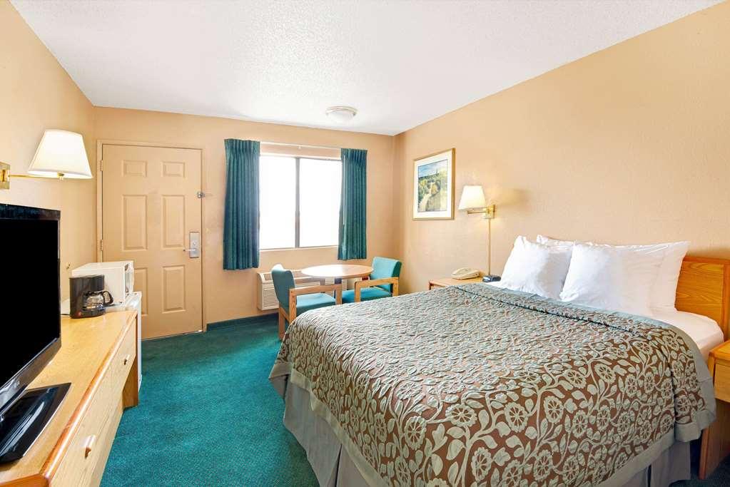 Days Inn By Wyndham El Paso Airport East חדר תמונה