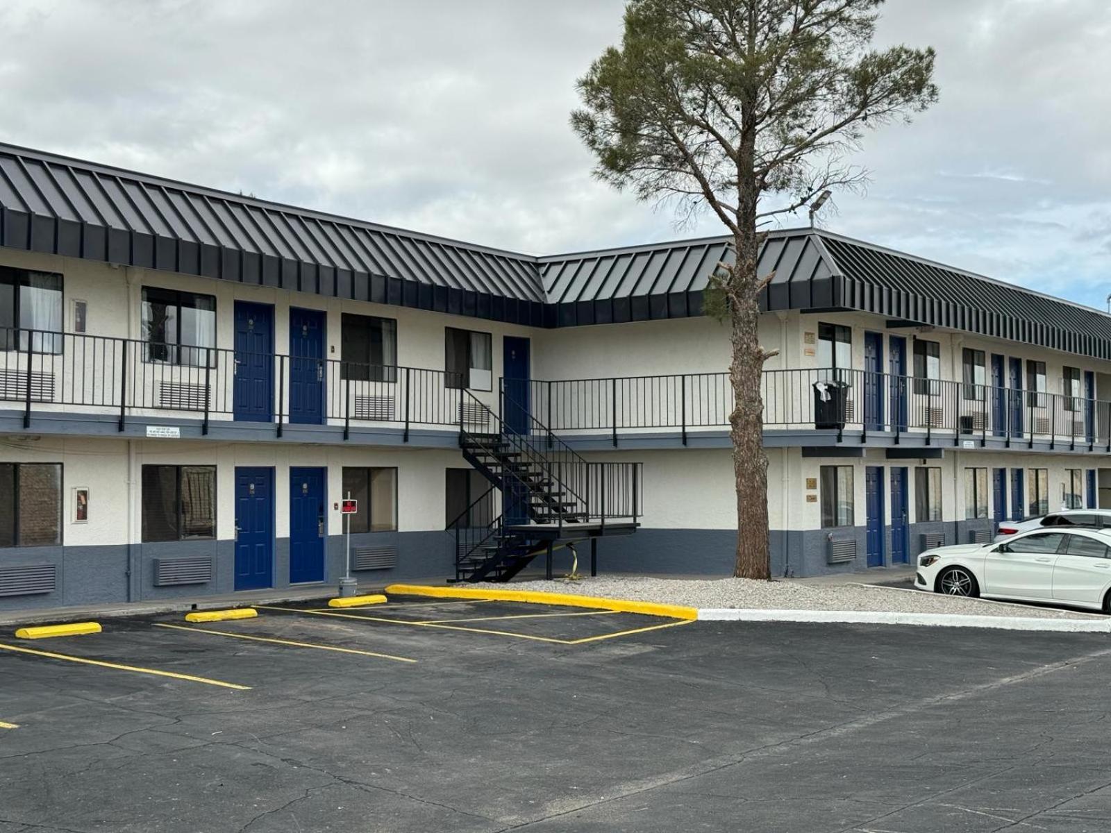 Days Inn By Wyndham El Paso Airport East מראה חיצוני תמונה